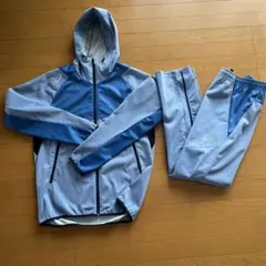 ASICS 水色 ジャケットとパンツセット