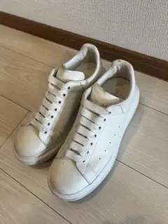 美品 Alexander Mcqueen スニーカー ホワイト 27 オーバーサイズドスニーカー | ホワイト | Alexander McQueen JP