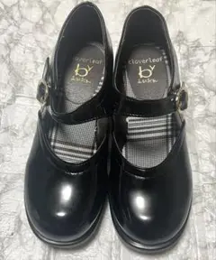 美品 byあしながおじさん 厚底ストラップパンプス エナメル 黒 22.5