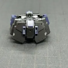 RGガンダムMK-II（ティターンズ仕様）腰部② ガンプラ　ジャンクパーツ