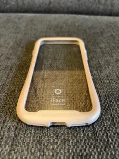 iFaceケース（ベージュ）