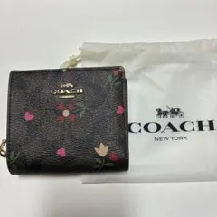 【美品】COACH シグネチャー 二つ折り財布 花柄