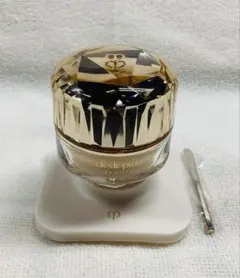 クレ・ド・ポー ボーテ ル フォンドゥタン　 O20 28mL