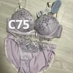 C75 tutuanna ブラショーツセット パープル フリル 花柄 ラベンダーのサムネイル