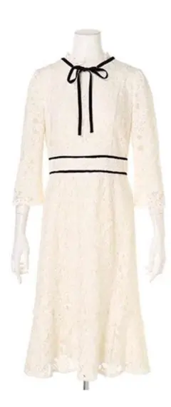 Apuweiser-richeボウタイリボン 総レース ワンピース