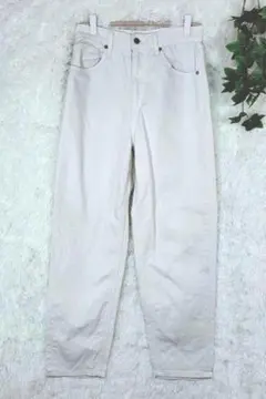 GU　テーパードパンツ　チノパンツ　ホワイト　カジュアル　オフホワイト　ゆったり