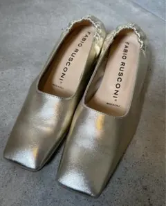ファビオルスコーニ　パンプス　ゴールドのサムネイル