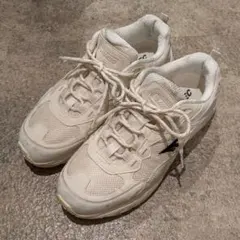 hi-tec スニーカー