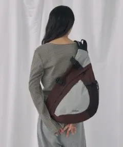 Unbland スリングバッグ ブラウン/グレー