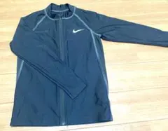Nike ブラック ジップアップ　ラッシュガード XS