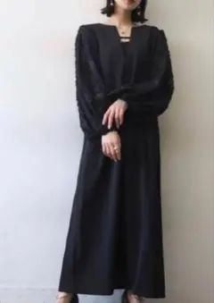 エレガント ブラックドレス レース袖