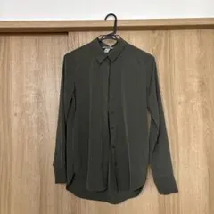 H&M 長袖シャツ カーキ サイズ32のサムネイル