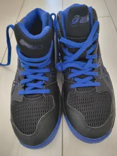 ASICS バスケットボールシューズ US5