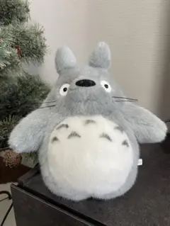 ジブリパーク限定　トトロ　ぬいぐるみ　グレー