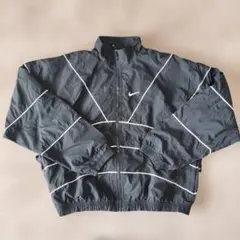 Nikeジュニアナイロンメッシュジャケット