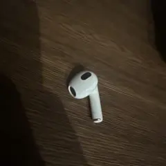 Apple AirPods 第3世代 本体　右耳のみのサムネイル