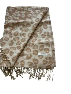 ローリーズファーム　レオパード柄ベージュ　ストール