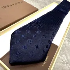 Louis Vuitton ネクタイ ネイビー アンカー刺繍 - メルカリ