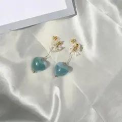 ［no.107］ブルーハートフラワーピアス　イヤリング