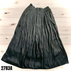 UNIQLO ユニクロ 黒 プリーツロングスカート 2783のサムネイル