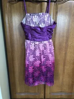 《美品》パーティドレス　パープル系　Mサイズ　未使用に近い　クリーニング済み