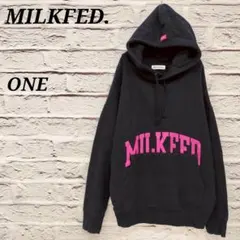 ミルクフェド✩ONE ピンクロゴ長袖パーカー コットン カンガルーポケット 紺