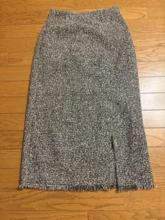 ツイードタイトスカート スリット入り