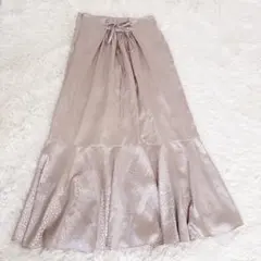 NICE CLAUP 光沢ピンクベージュ フレアロングスカート Free