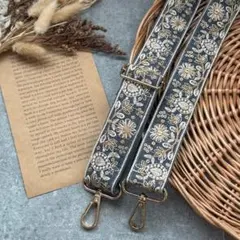 209.インド刺繍ショルダーストラップ　スマホショルダー