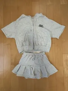 スウェットセットアップ
