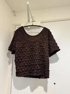 cocodealブラウン 半袖Tシャツカットソーエンボスのサムネイル