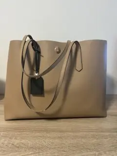 Kate spadeトートバッグ