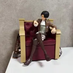 リヴァイ フィギュア 椅子付き - メルカリ