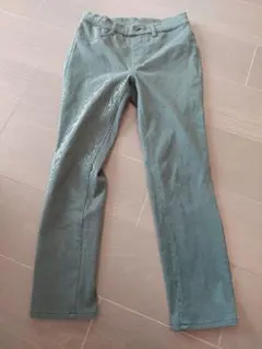 UNIQLO グリーン ストライプ スリムフィット パンツ S