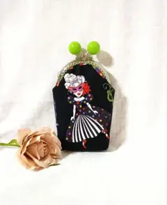 ロラライハリスMasqueradeがま口ポーチハンドメイド - メルカリ