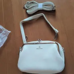 BALI ANNA ホワイト ショルダーバッグ