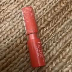NYX バターリップスティックFireballのサムネイル
