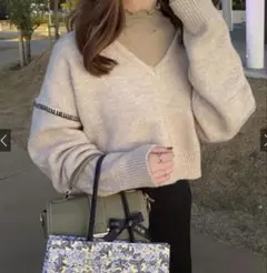 ニット トップス