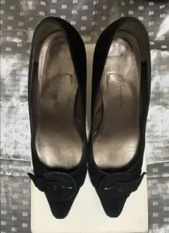 銀座かねまつ22.5cm スウェード黒 7cmヒール パンプス バックル付き