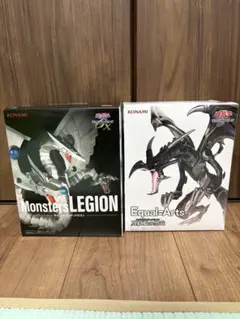 遊戯王　サイバーエンドドラゴン・レッドアイズブラックドラゴン フィギュア