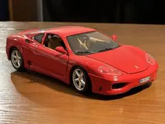 イタリア製burago Ferrari 360 Modena 1/18 ミニカーのサムネイル