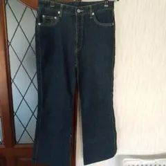 ダークブルー ストレートデニム