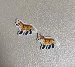 キツネ　アイロンワッペン2枚セット(6番)