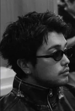 90s gucci サングラス Kandytown 上杉柊平 氏 着用 モデル - メルカリ