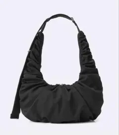 GU★ジーユー★ダンプリングバッグ★ブラック