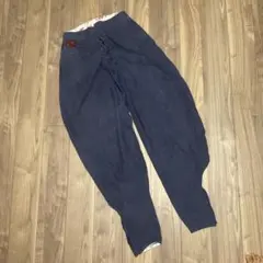 Item thumbnail for item 09a73789-c2b4-43e3-8750-eb6df441550c