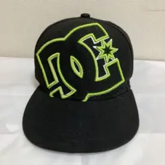 DC スナップバックキャップ 黒/緑