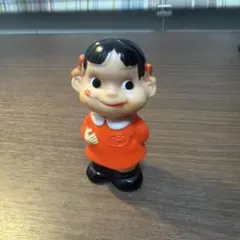 不二家 ペコちゃん サンタ スキー ソフビ 10cm - メルカリ