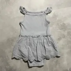 【美品】GAP ブルーグレー フリル付きロンパース 6-12ヶ月