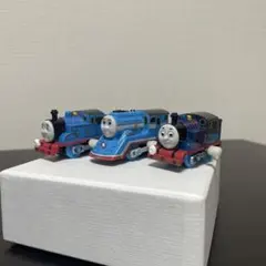 カプセルプラレール きかんしゃトーマス　三体セット